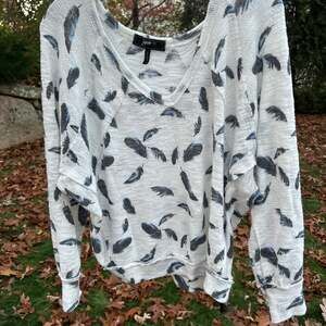 Jupee sweater, gauze with feathers, lightweight